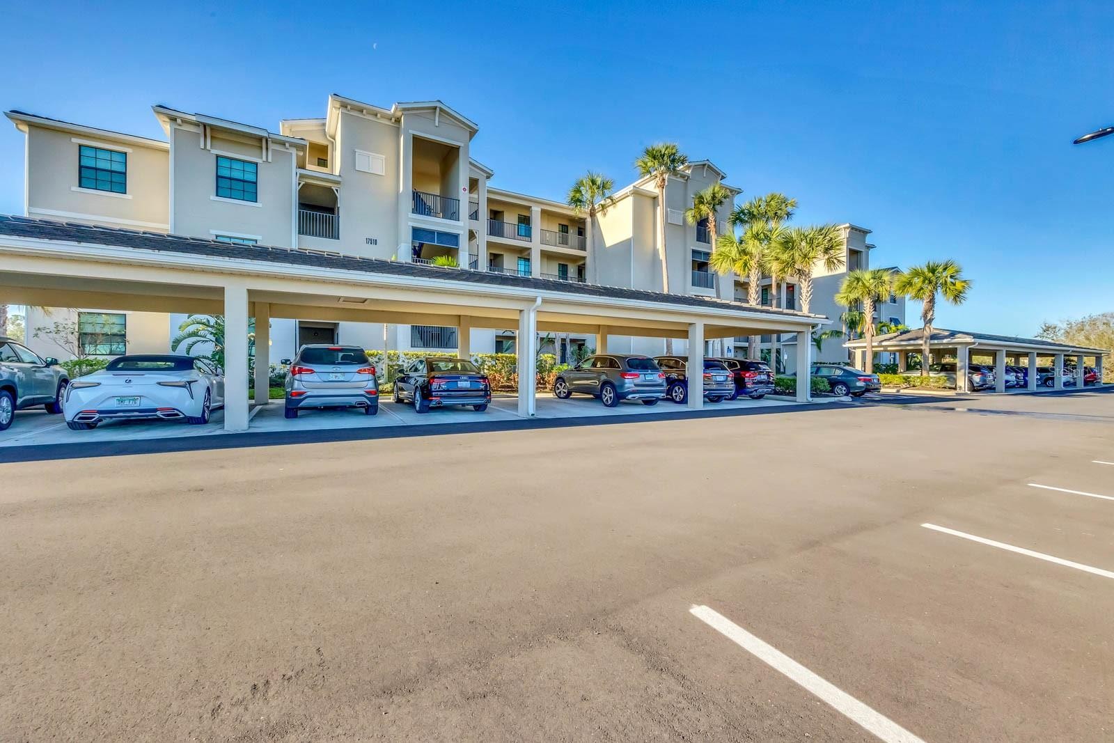 17510 GAWTHROP DR #404