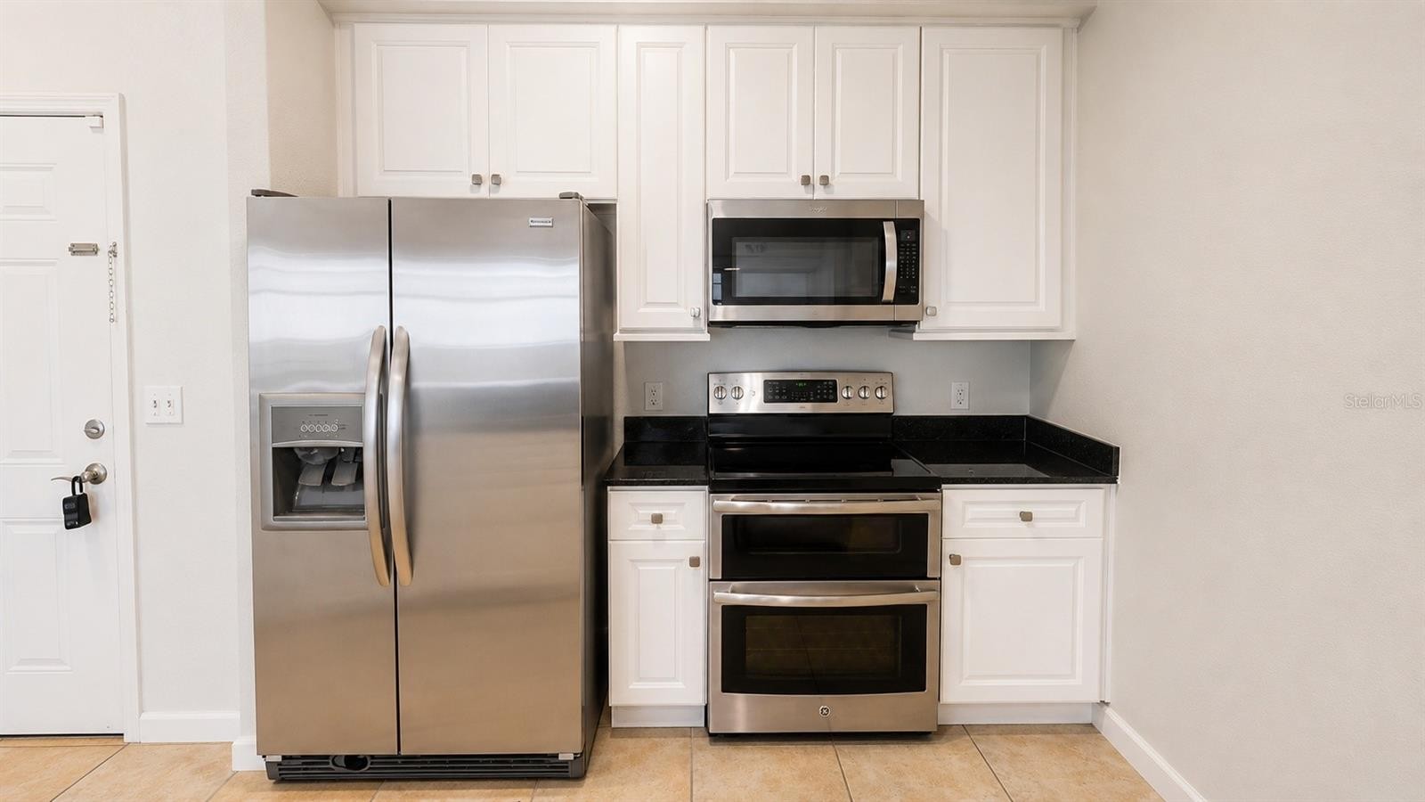 1064 N TAMIAMI TRL #1304