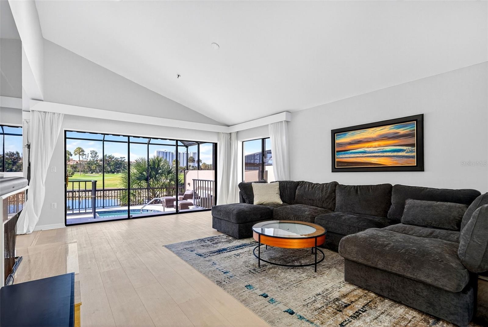 2323 HARBOUR OAKS DR