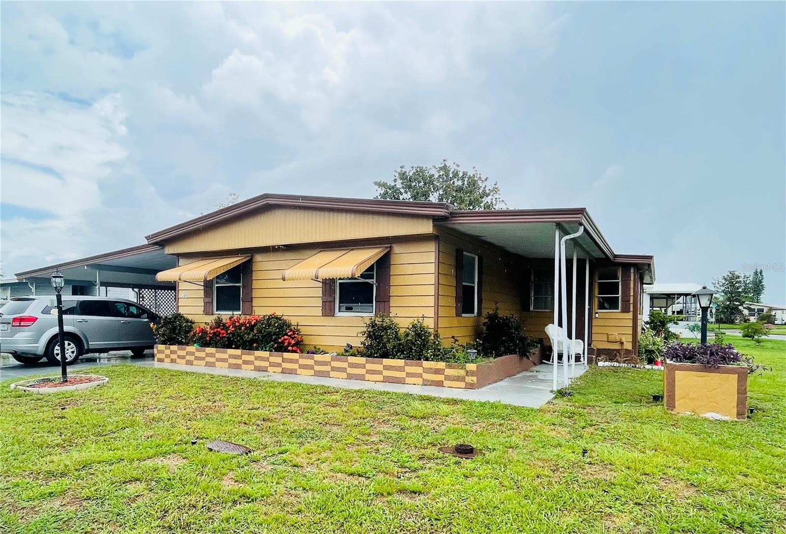 6710 36TH AVE E #109