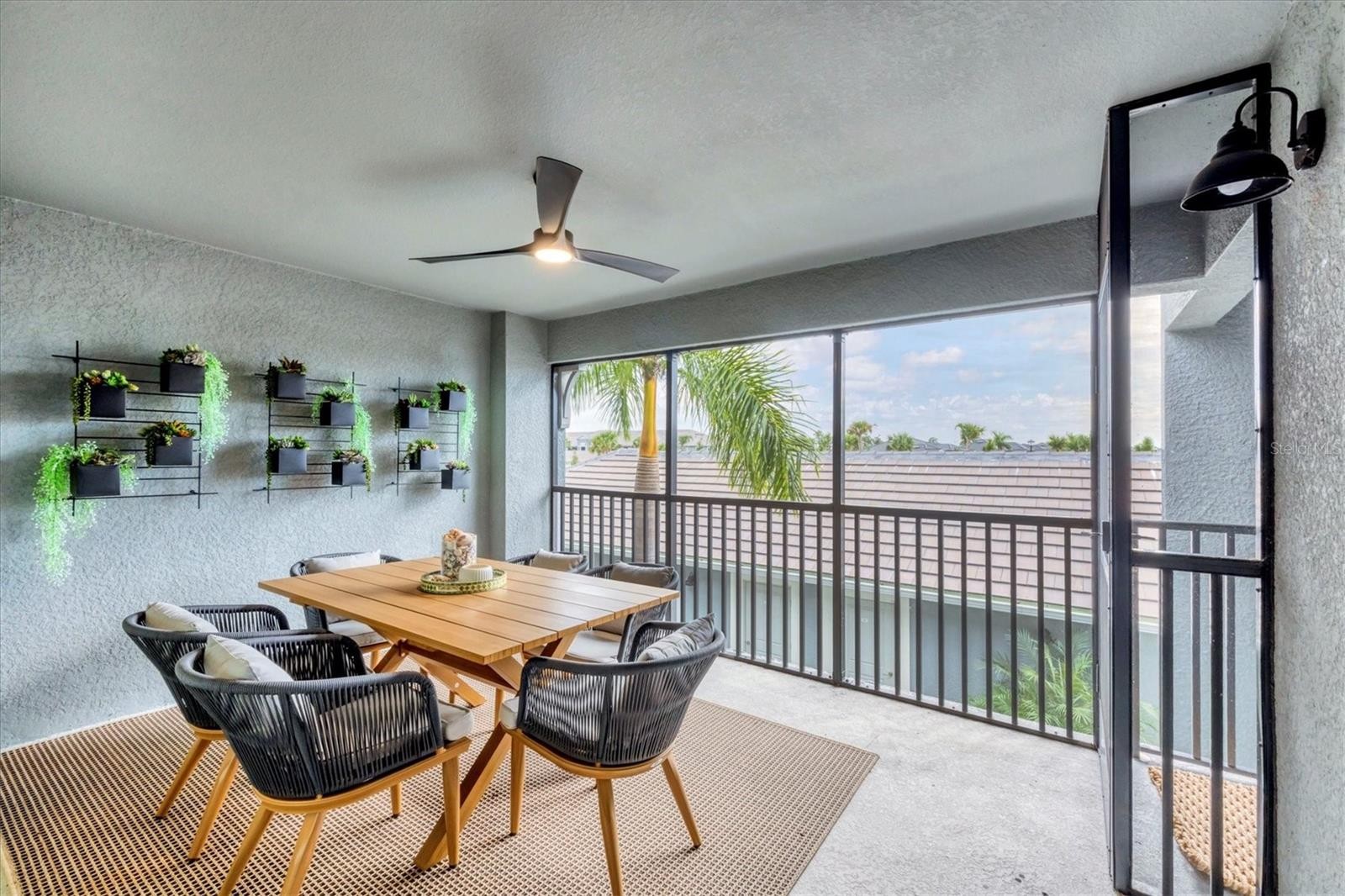 12520 GALAPAGOS CT #202