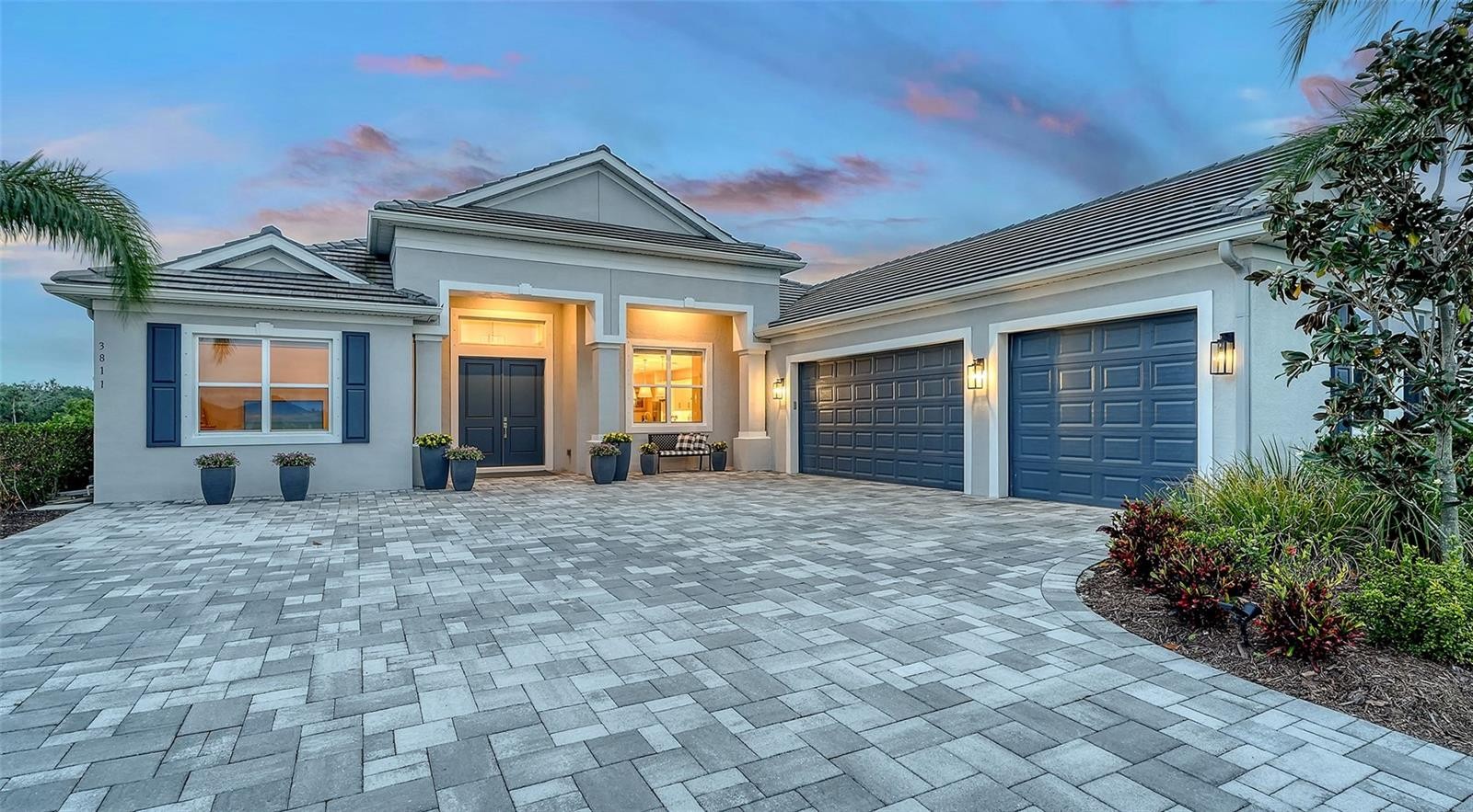 3811 158TH AVENUE CIR E