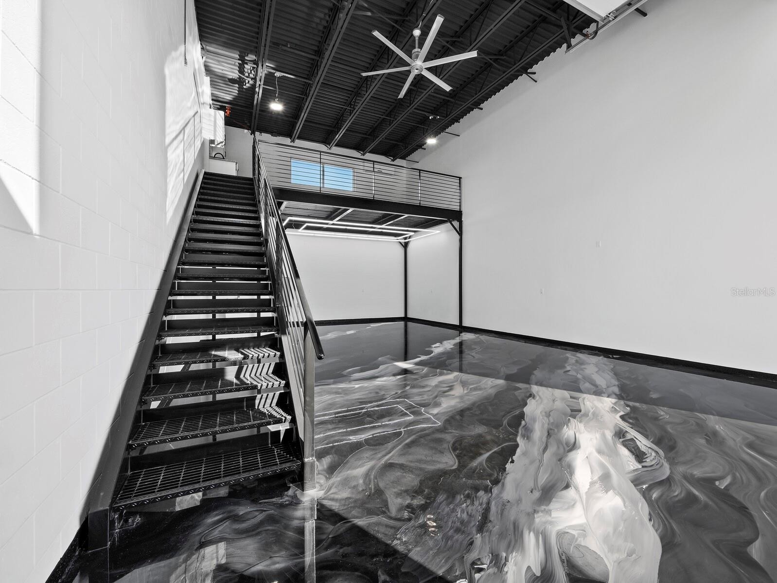 6562 PALMER PARK CIR #18