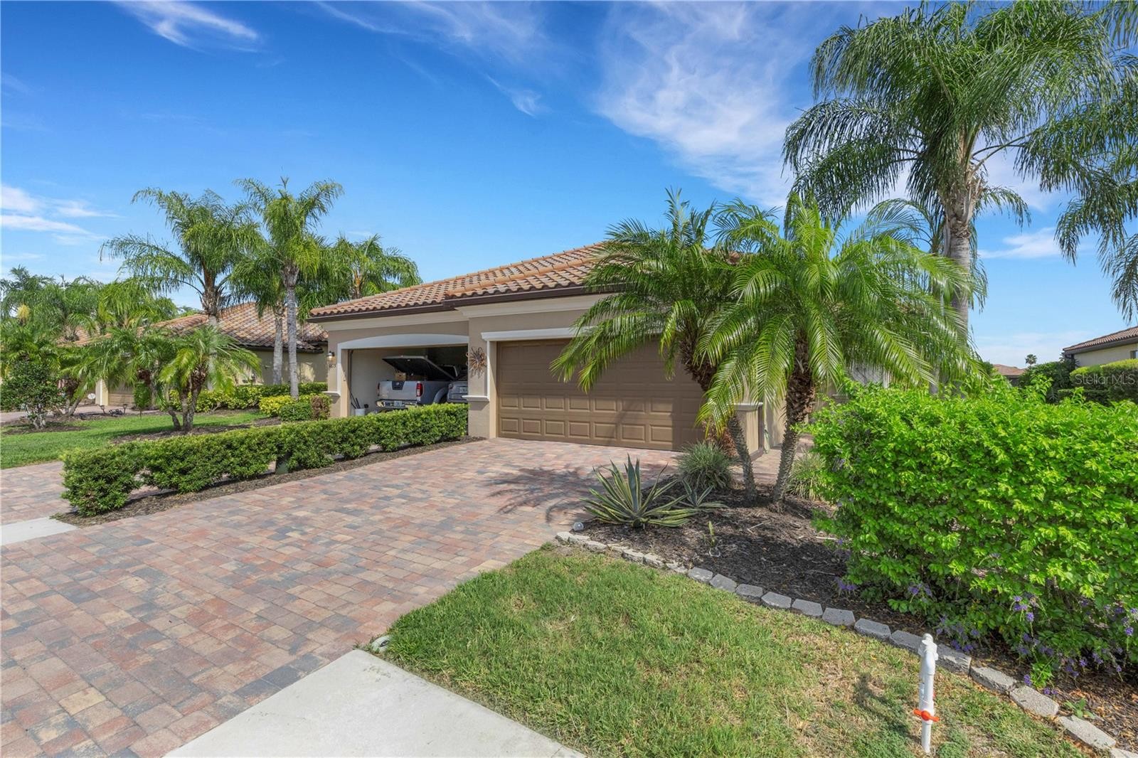 6619 CANDLESTICK DR