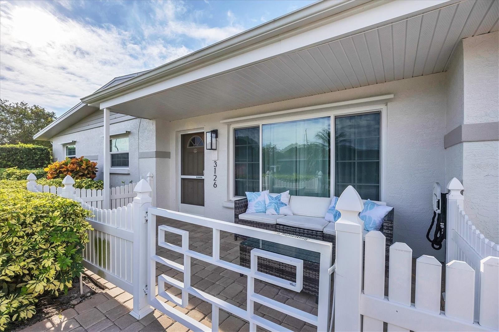 3126 BOUGAINVILLEA ST