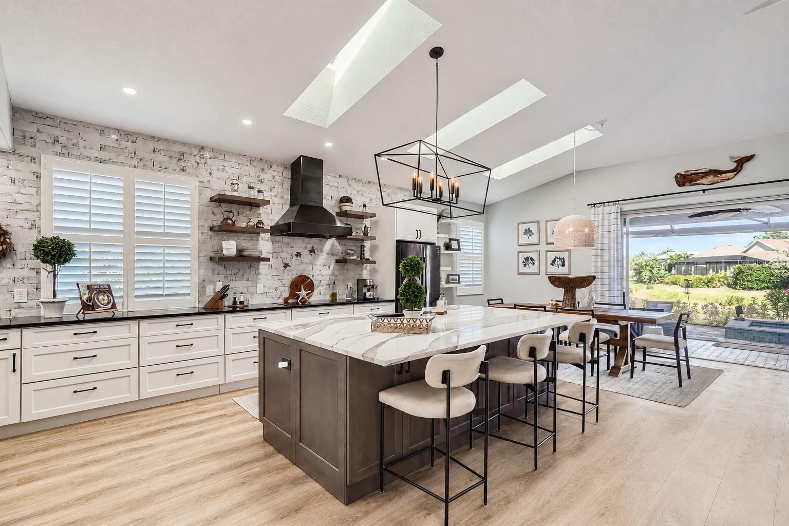 11367 PERICO ISLE CIR