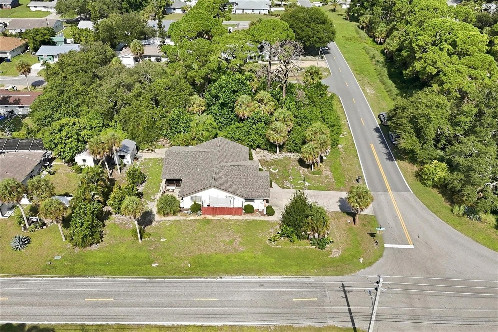 3280 SIESTA DR