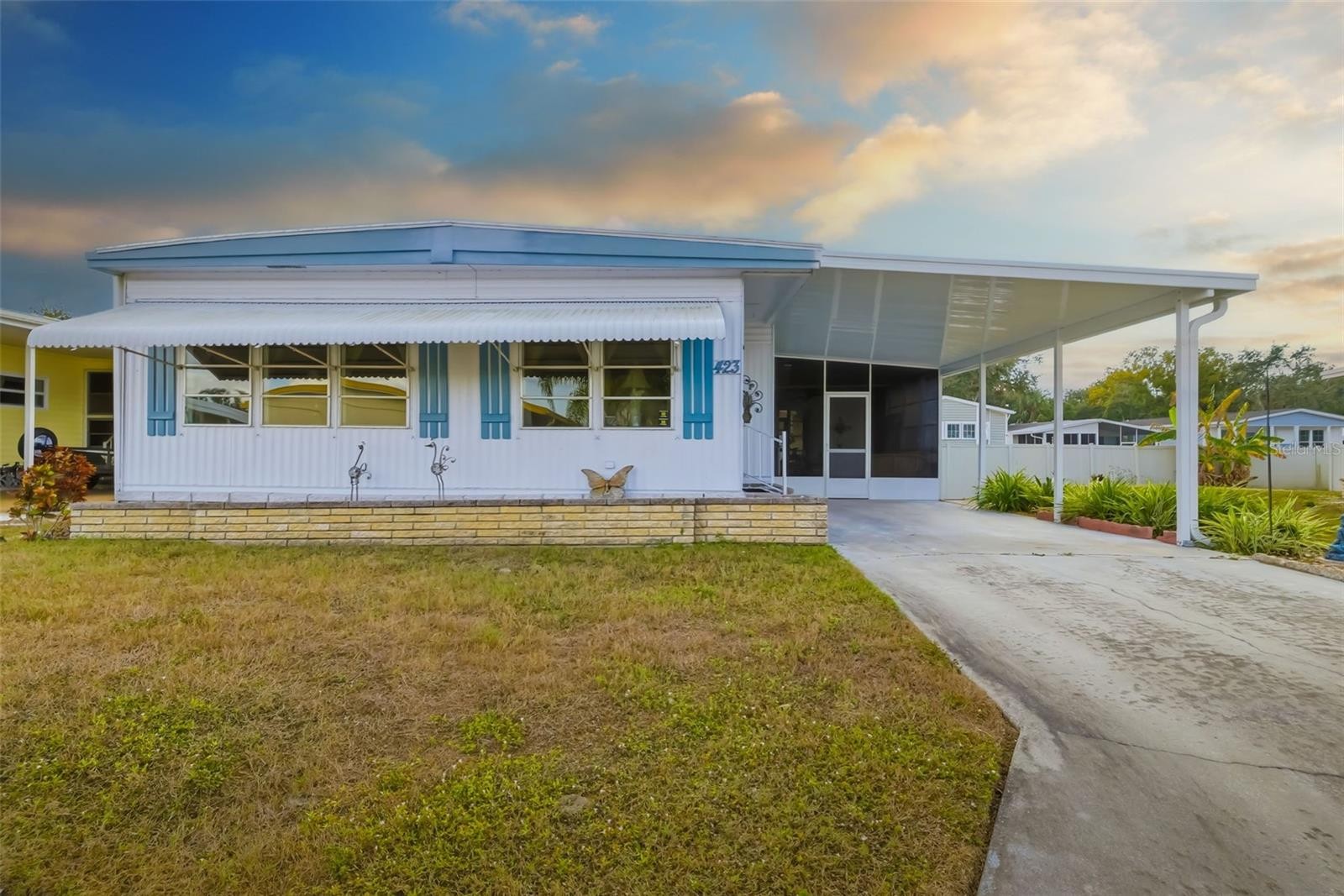 5619 BAYSHORE RD #423