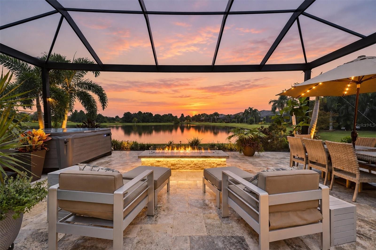 7235 PRESTBURY CIR