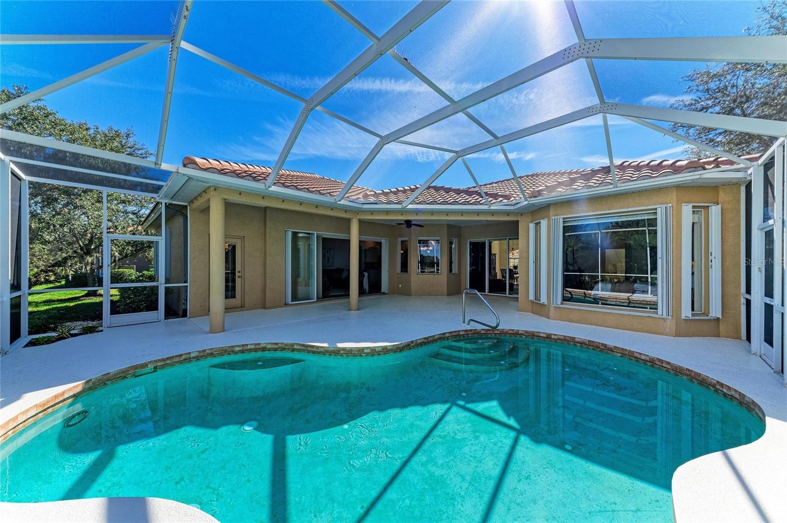 8226 BARTON FARMS BLVD