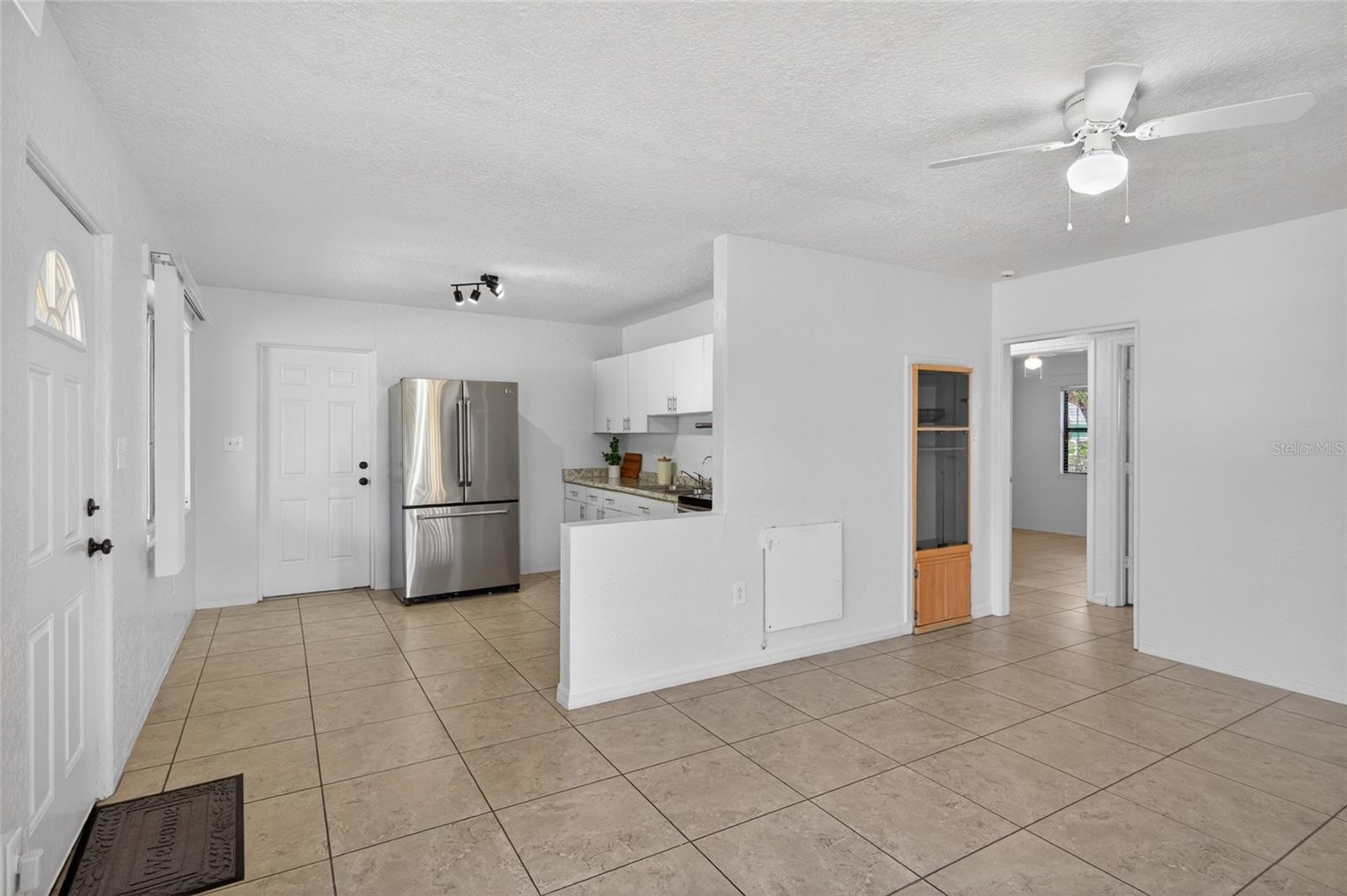 612 12TH STREET DR W