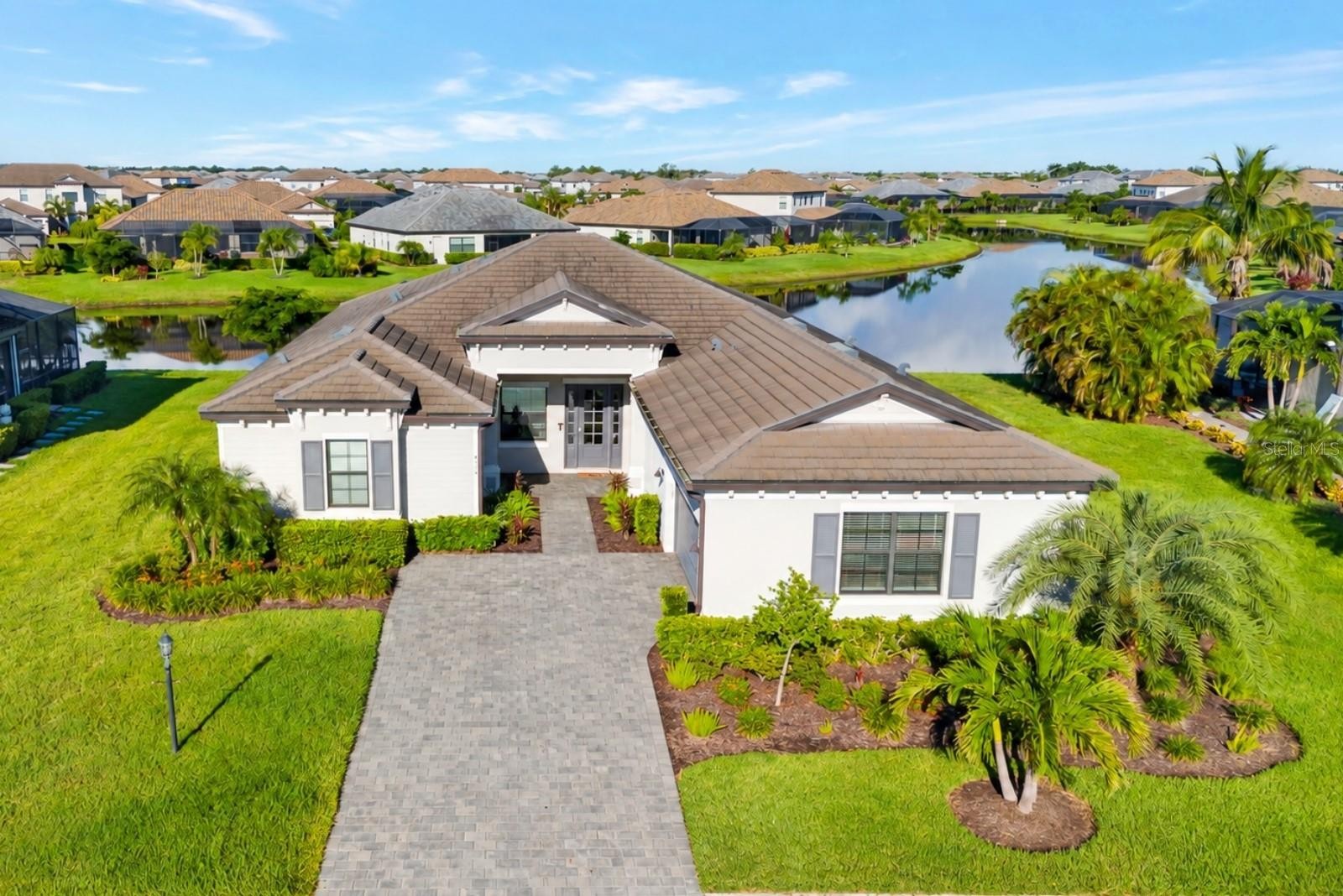 4914 LIGHTHOUSE BAY LN