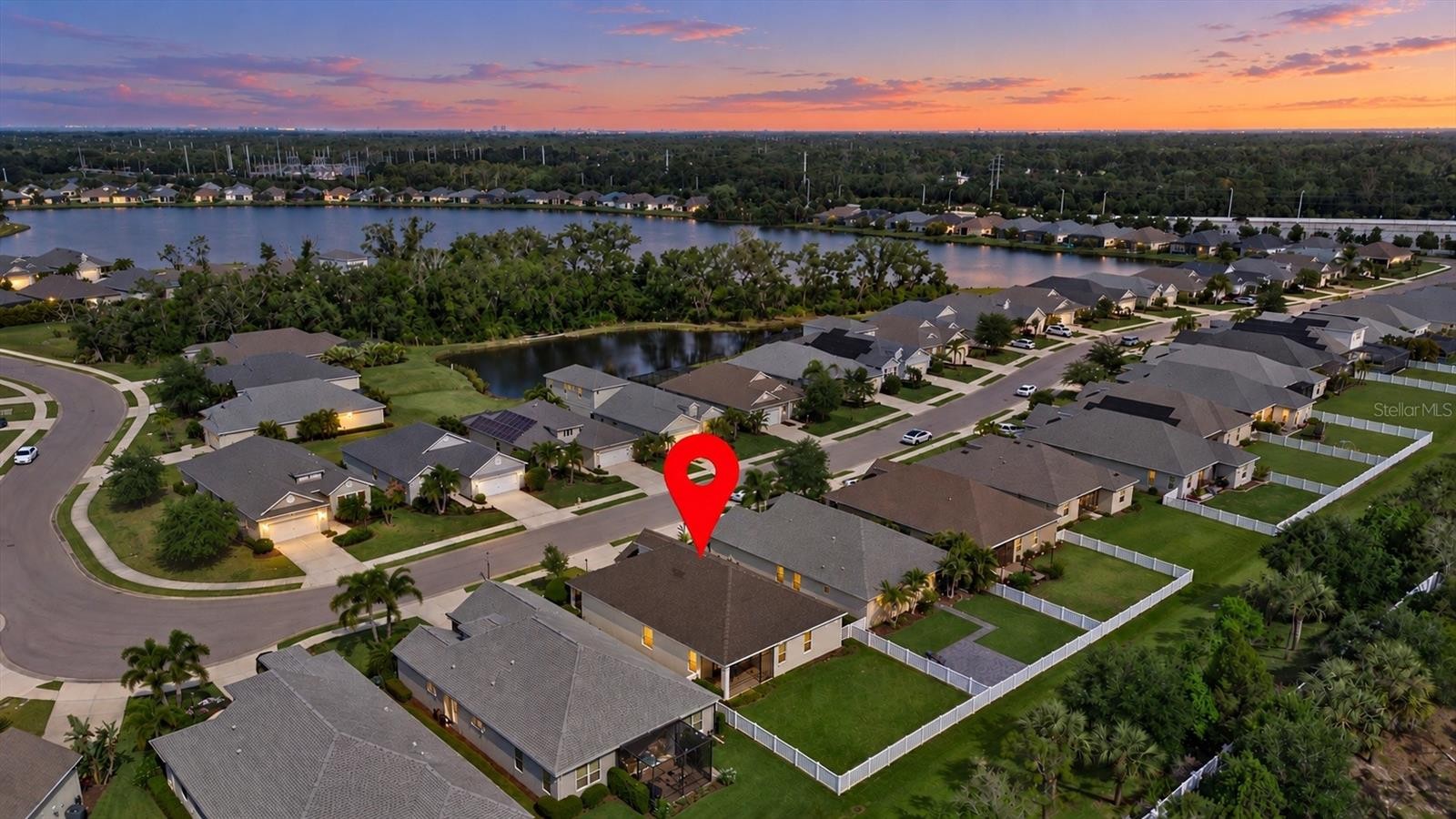 7526 RIDGELAKE CIR