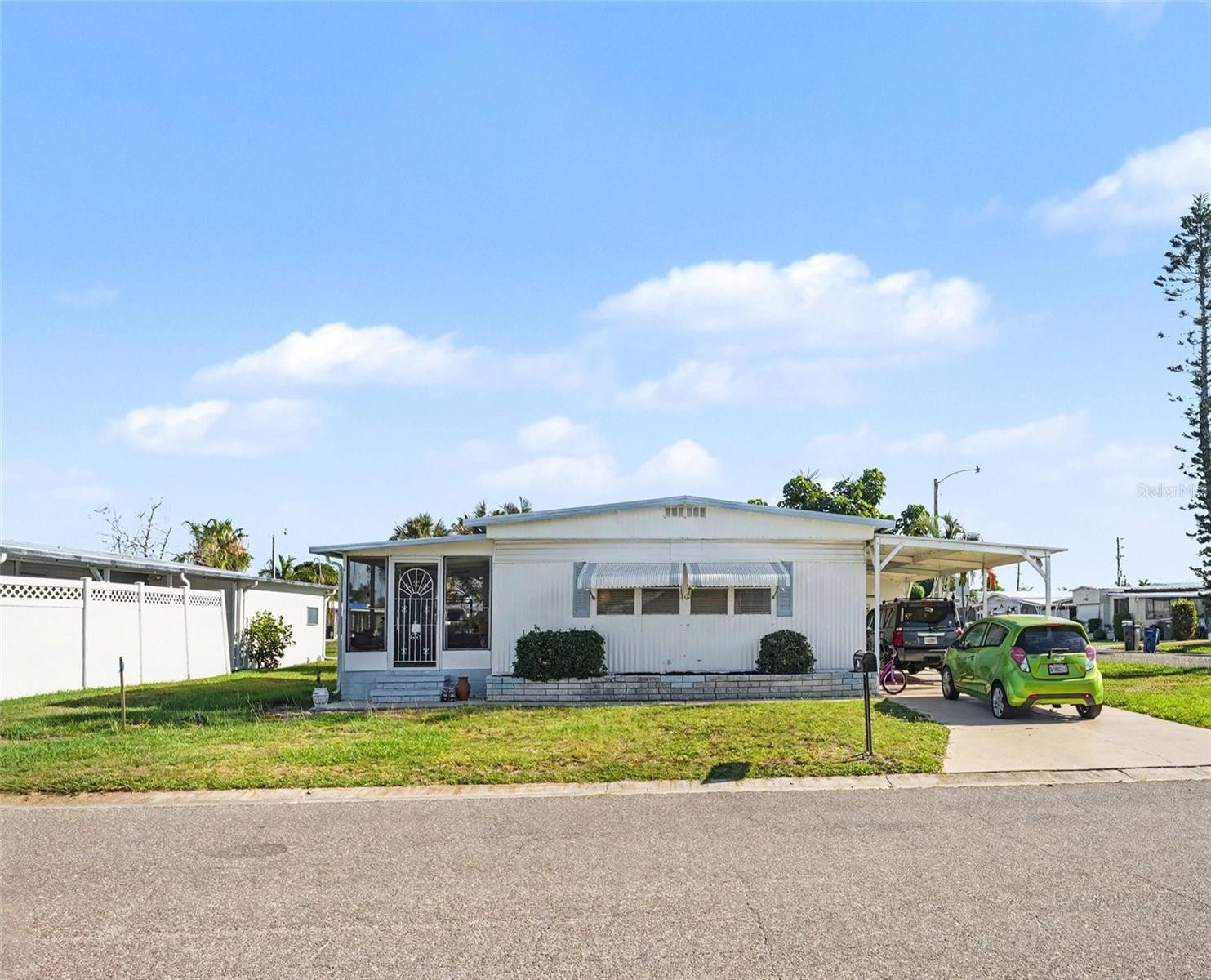 309 50TH AVENUE TER E