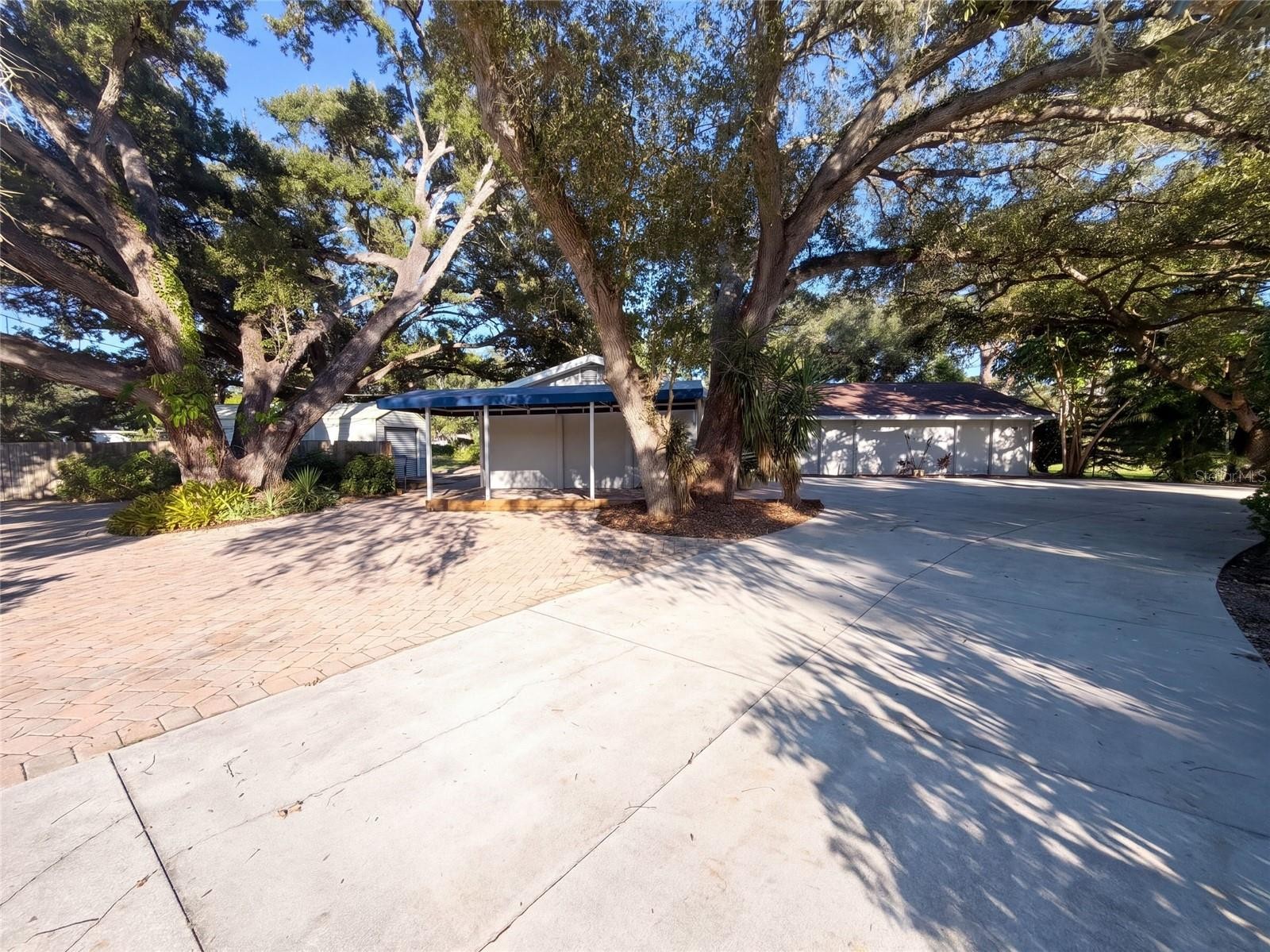 3705 MALEC CIR