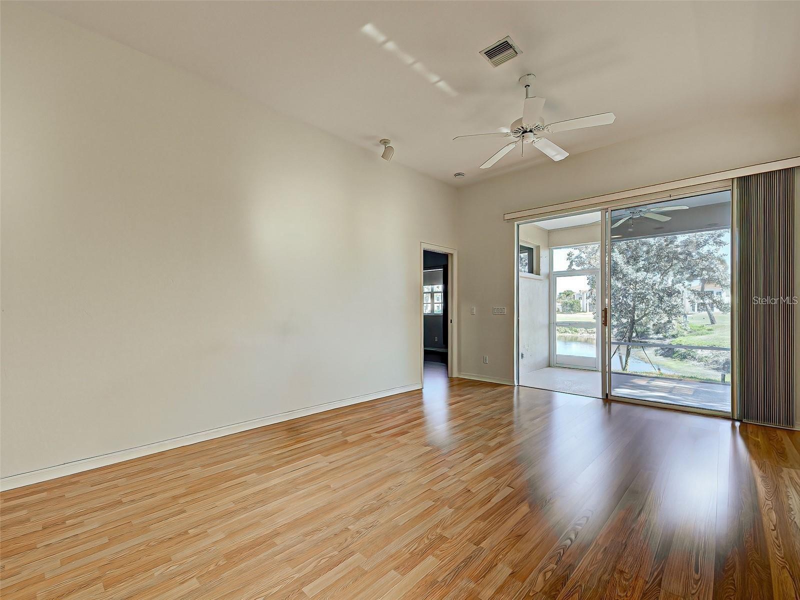 1275 BERKSHIRE CIR