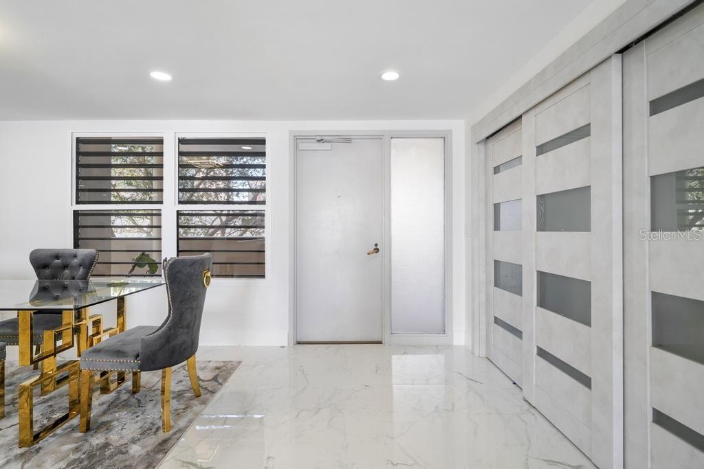 1255 N GULFSTREAM AVE #402