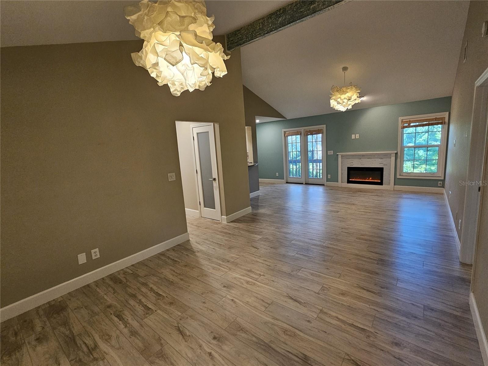 1210 COTTONWOOD TRL #1-1