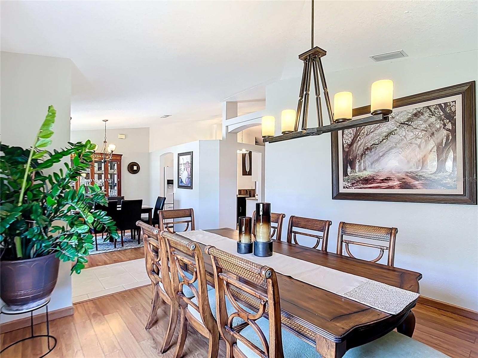 1262 S CRANBERRY BLVD