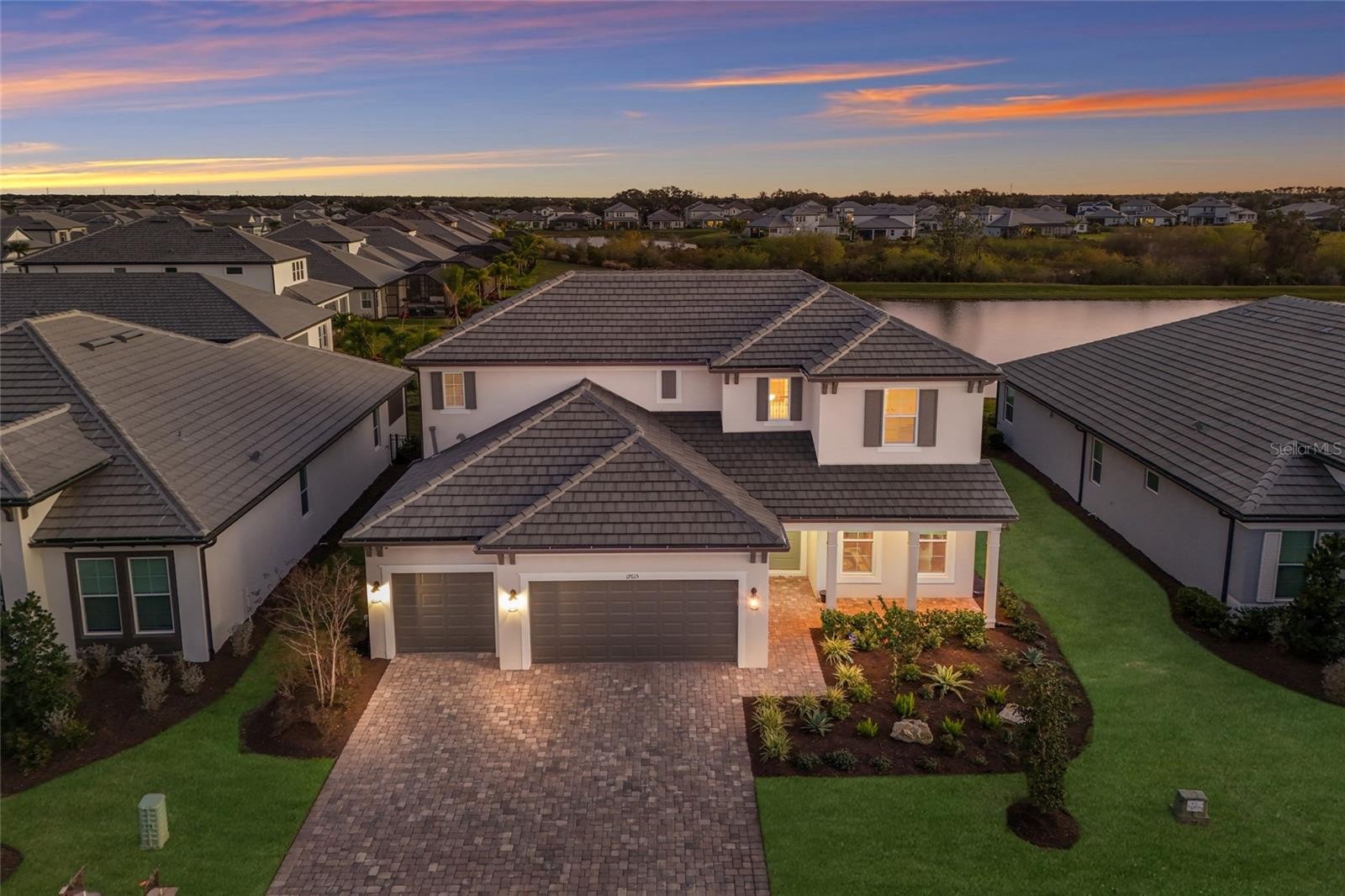 17615 SAVORY MIST CIR