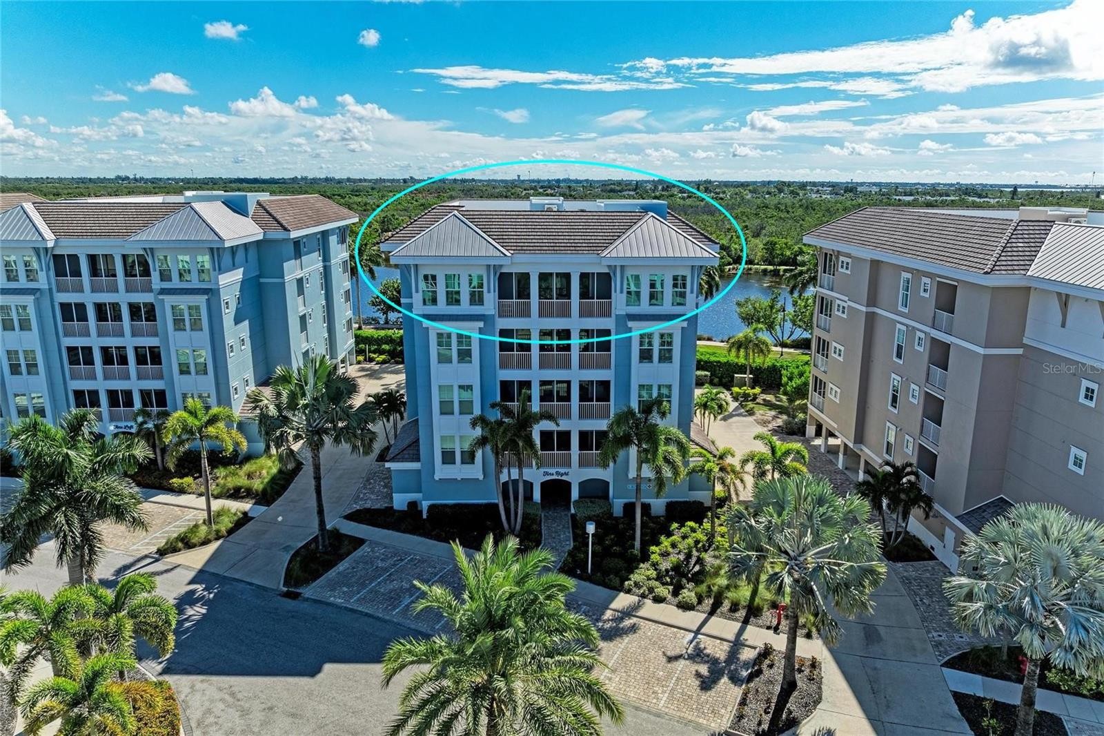 391 ARUBA CIR #401