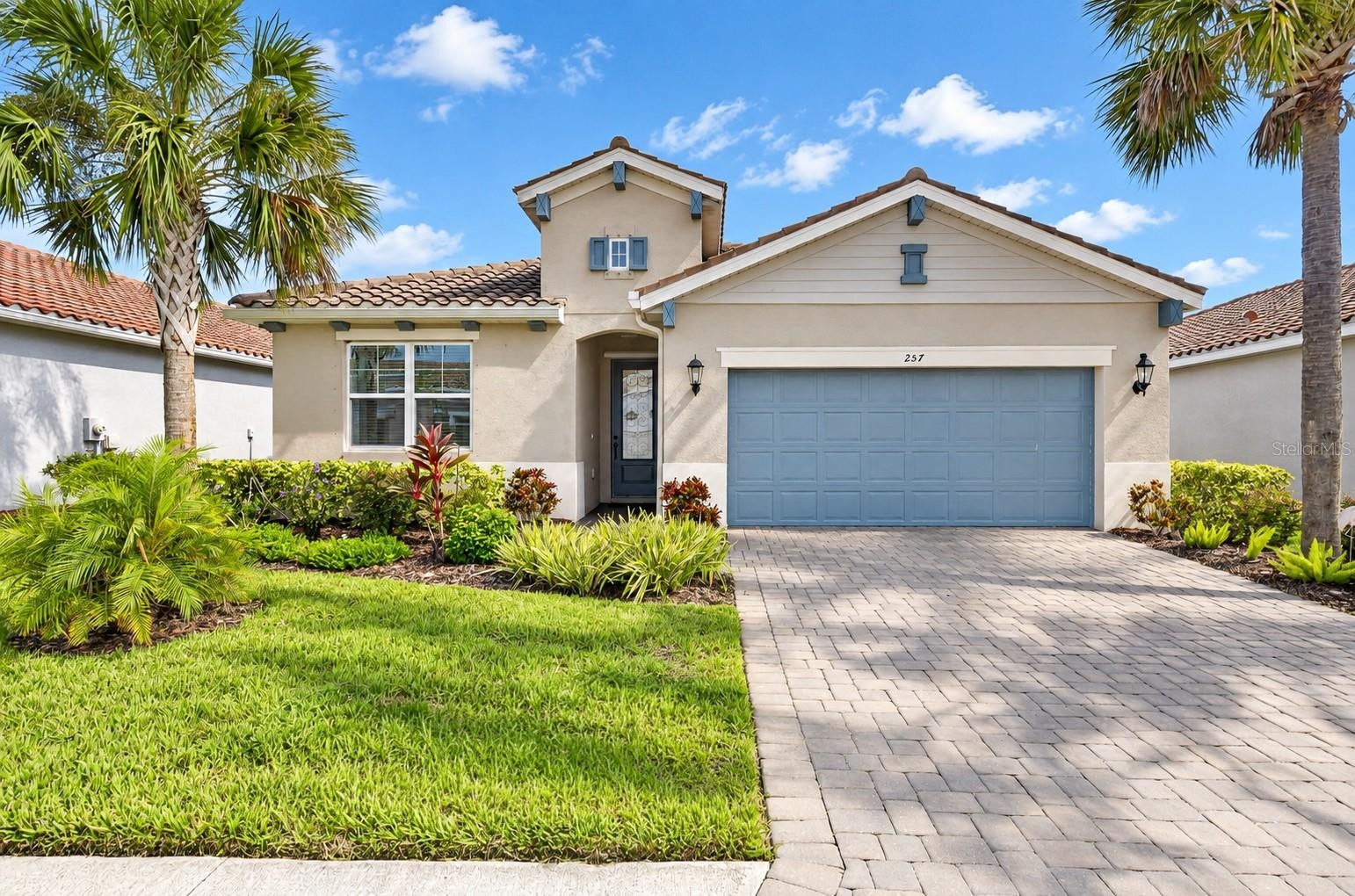 257 DAYLILY BLVD