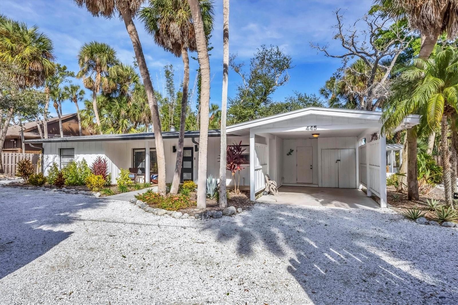 445 REID ST