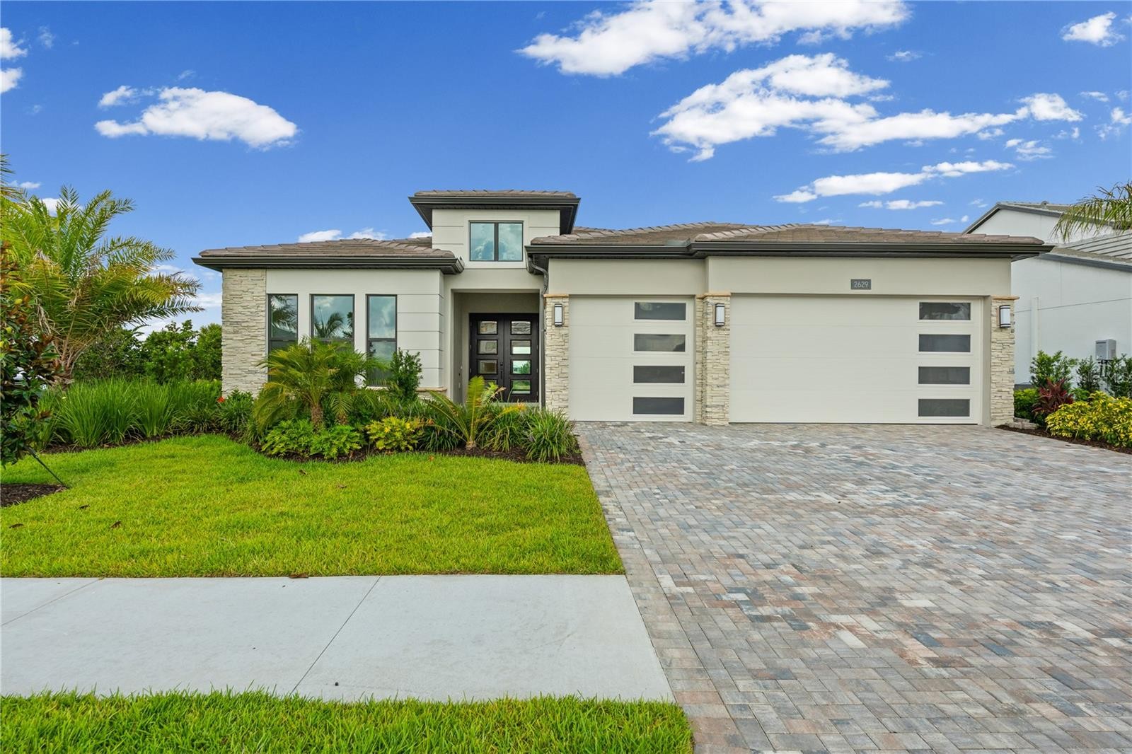 2629 WATERFRONT CIR