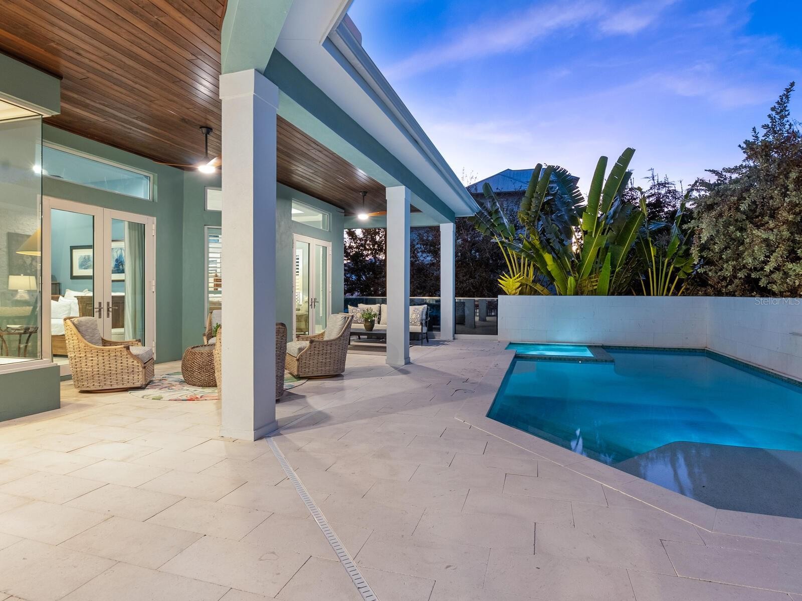 4996 WESTERN DOCKS LN