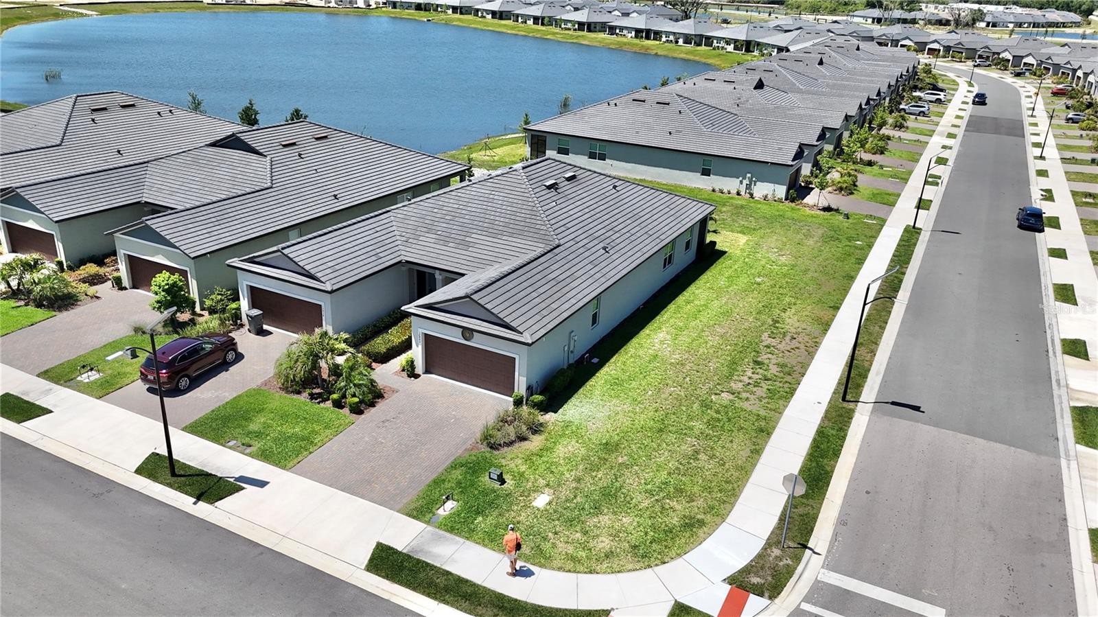 12842 LILY QUARTZ LOOP