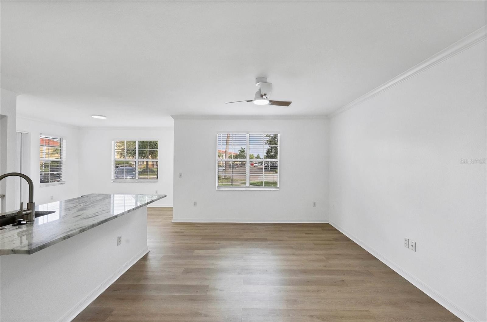 1010 VILLAGIO CIR #101