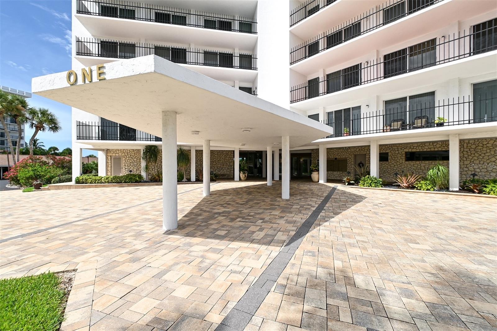 1 BENJAMIN FRANKLIN DR #93