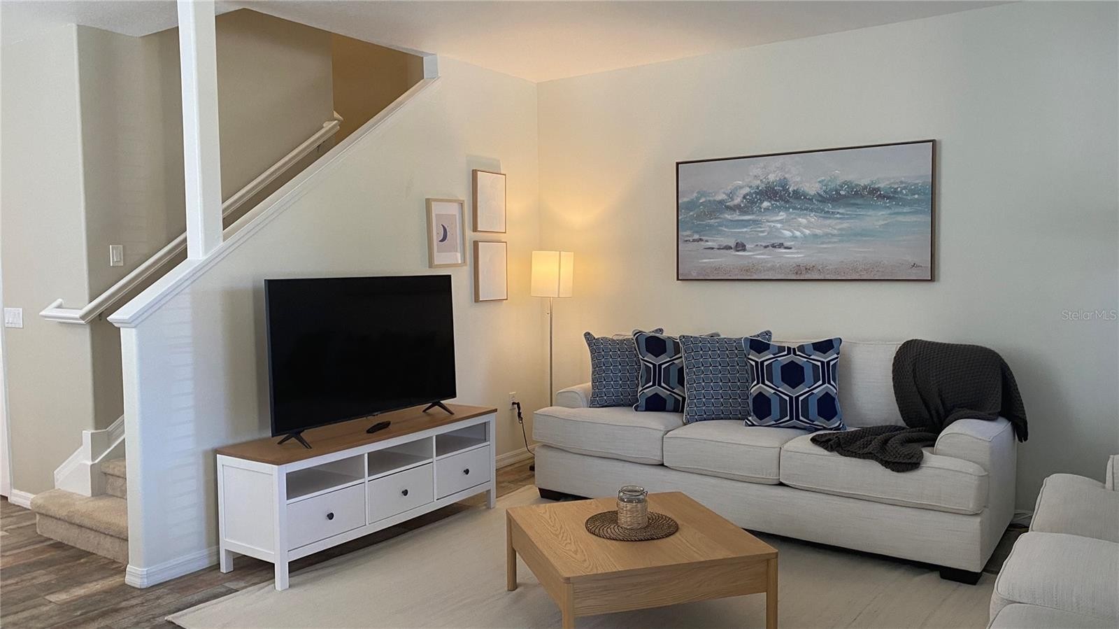 3880 82ND AVENUE CIR E #101