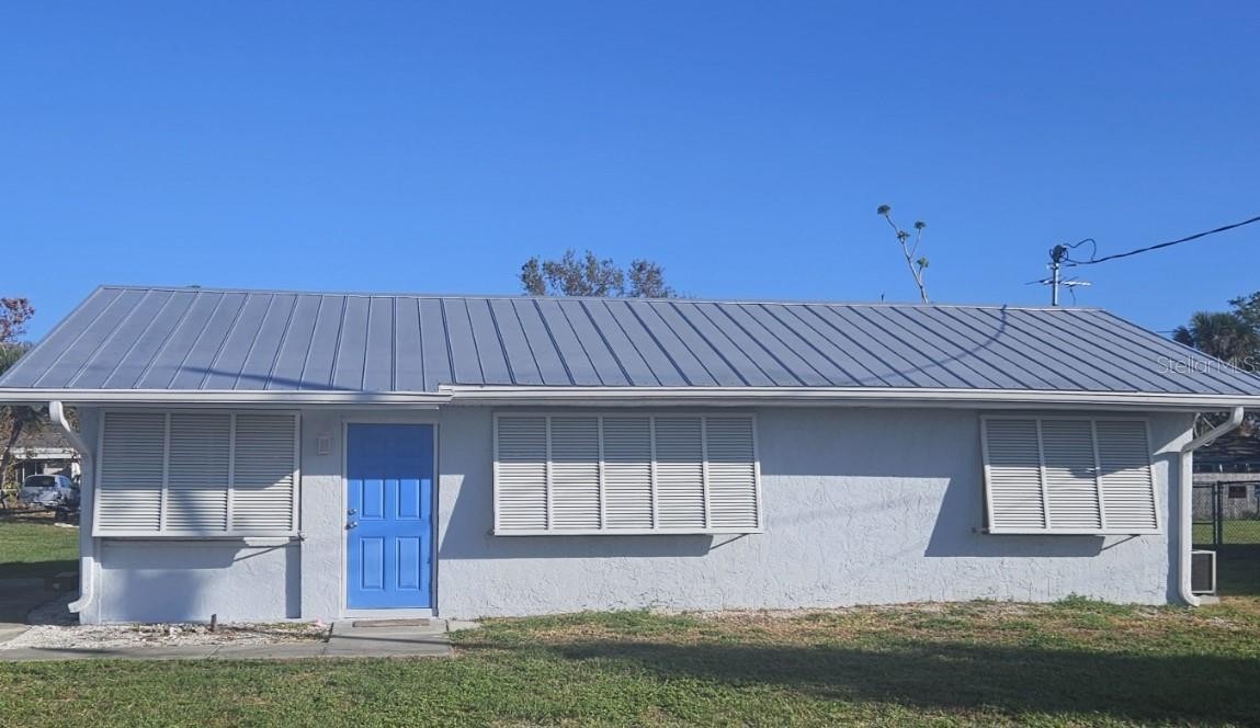 360 W FRAY ST