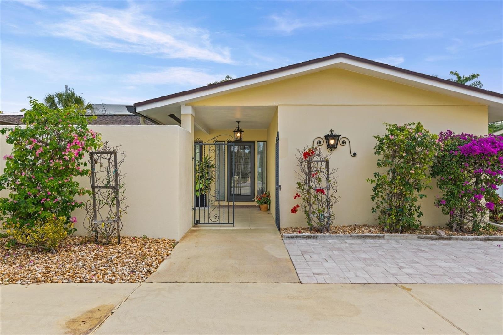 7215 WESTMORELAND DR