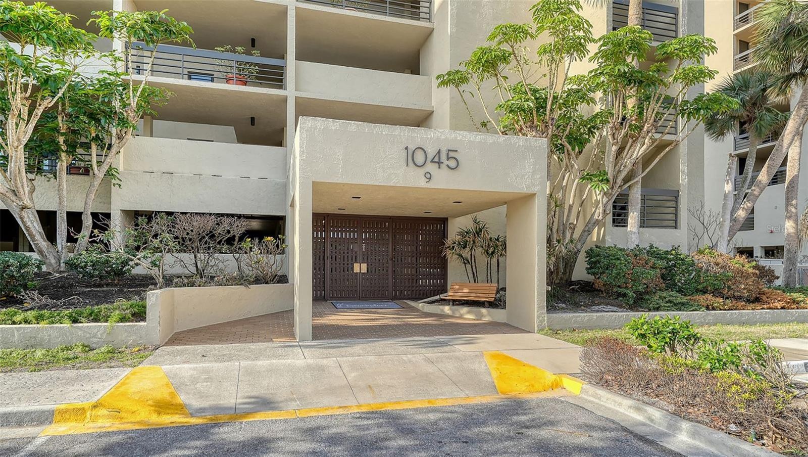 1045 GULF OF MEXICO DR #301