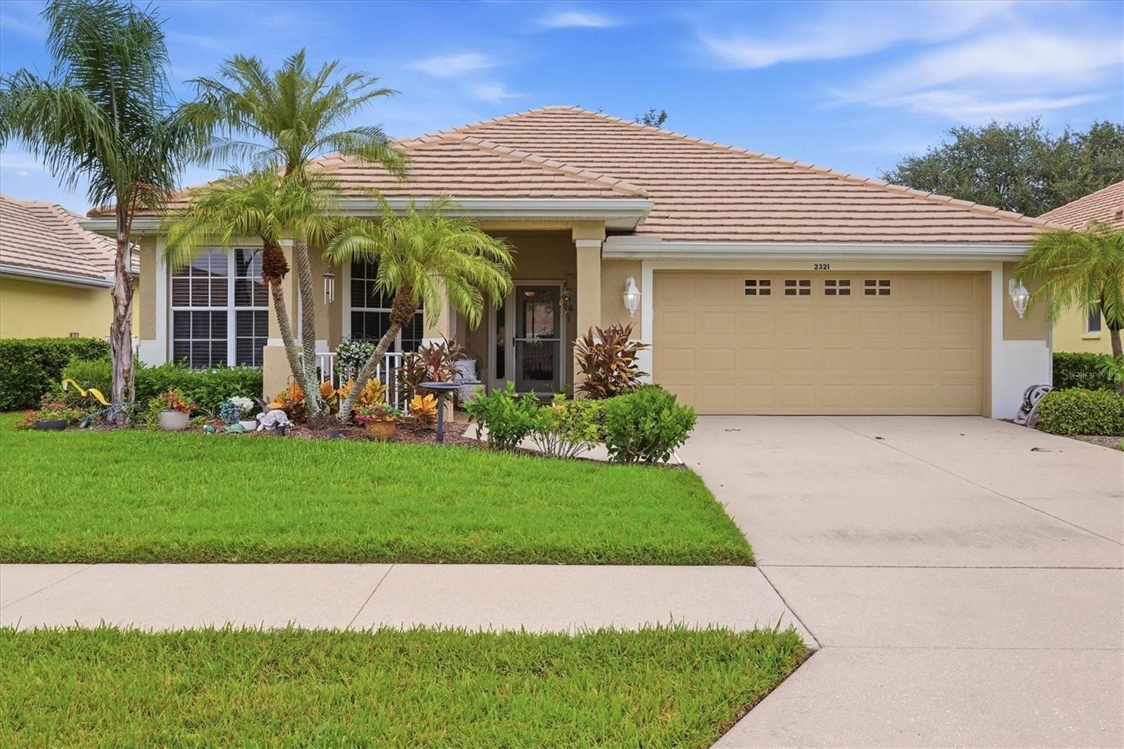 2321 MOSSY OAK DR
