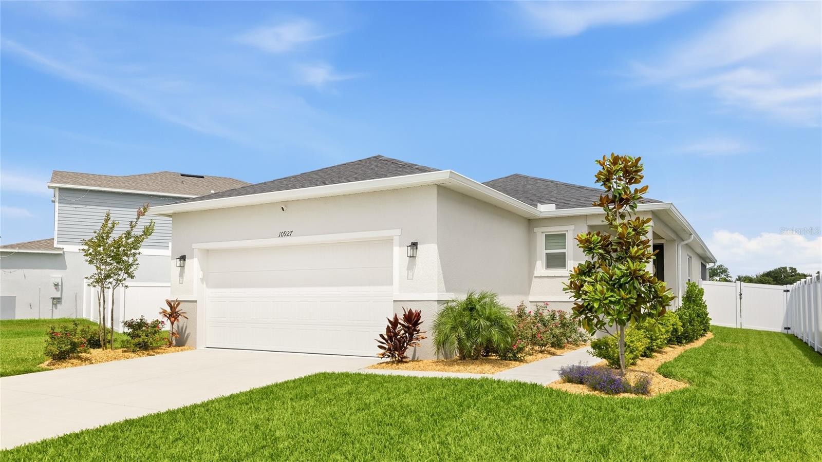10927 BLUESTEM CV