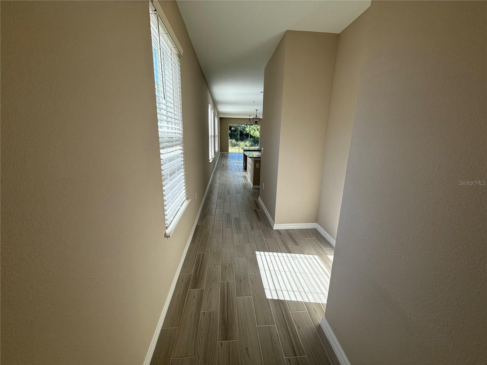 15013 SHADY PALMS LN