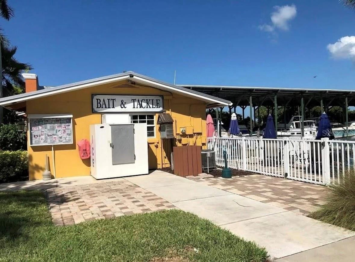 570 BLACKBURN POINT RD #2