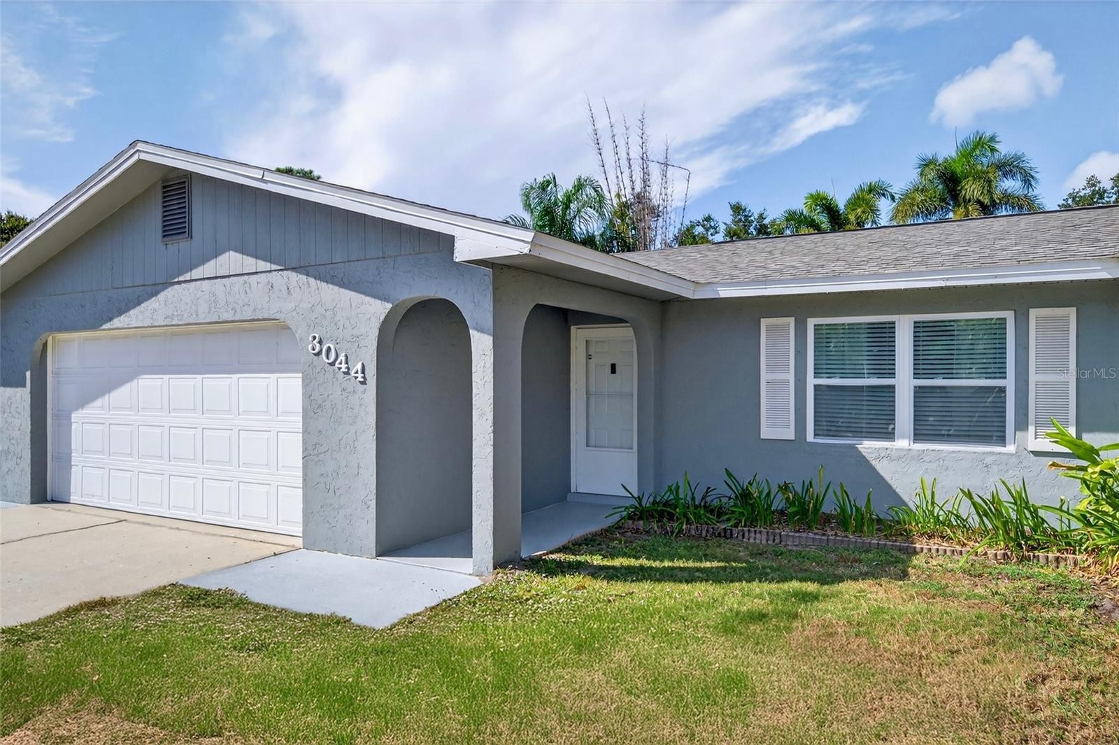3044 GOLDEN RAIN DR