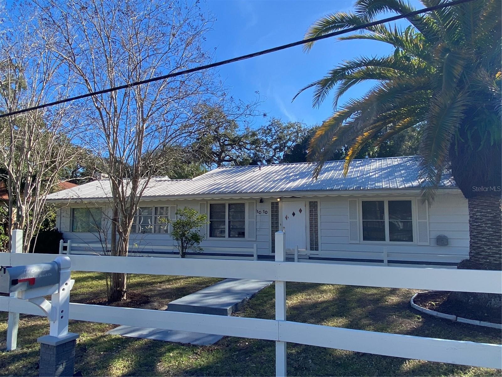 1010 INDIAN BEACH DR