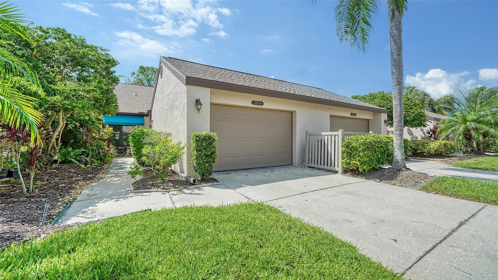 5956 Clubside Dr Sarasota Florida 34243