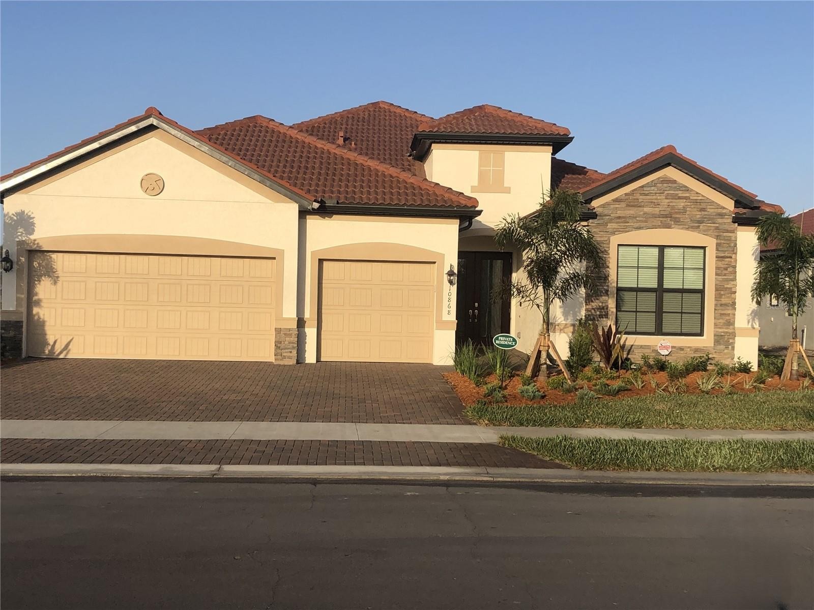 10868 TARFLOWER DR