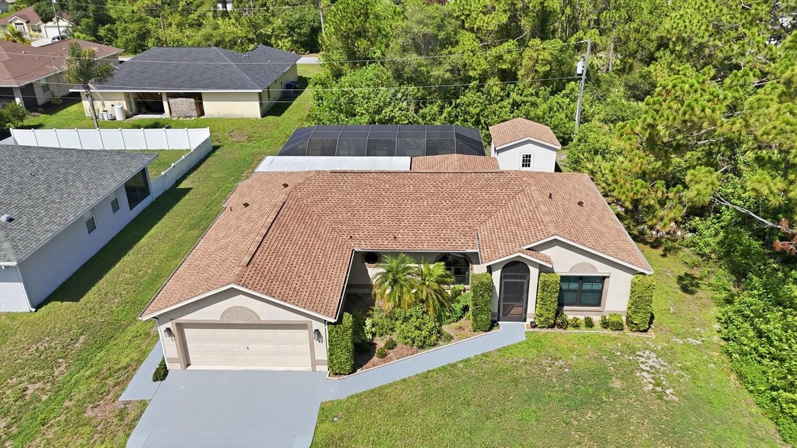 3227 N BISCAYNE DR