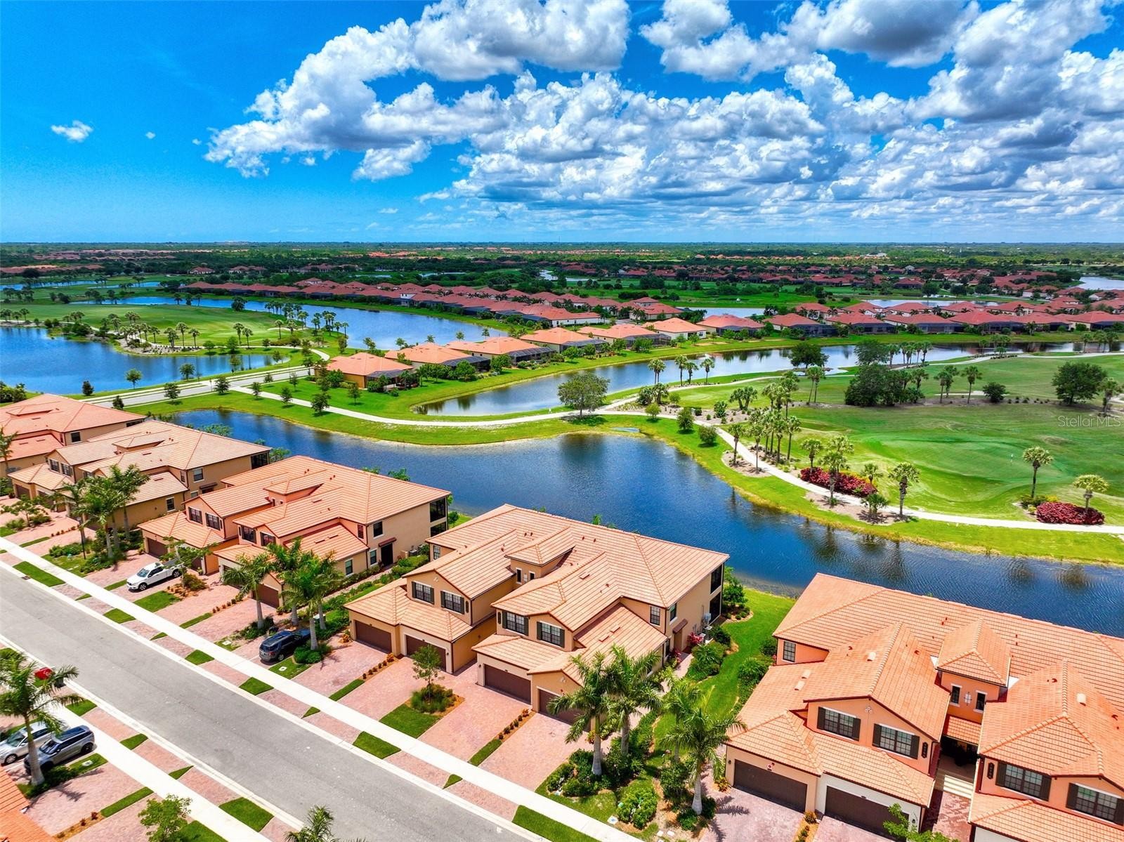 10792 TARFLOWER DR #101