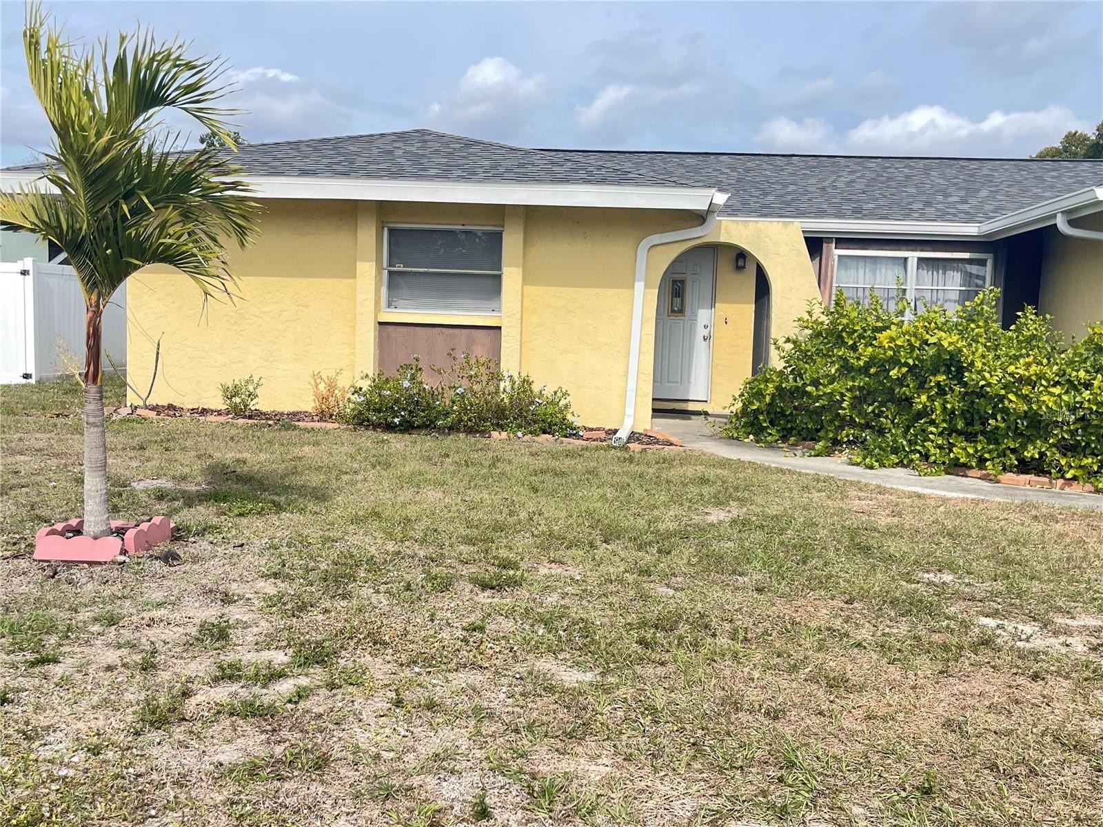 1115 SOUTHERN PINE LN