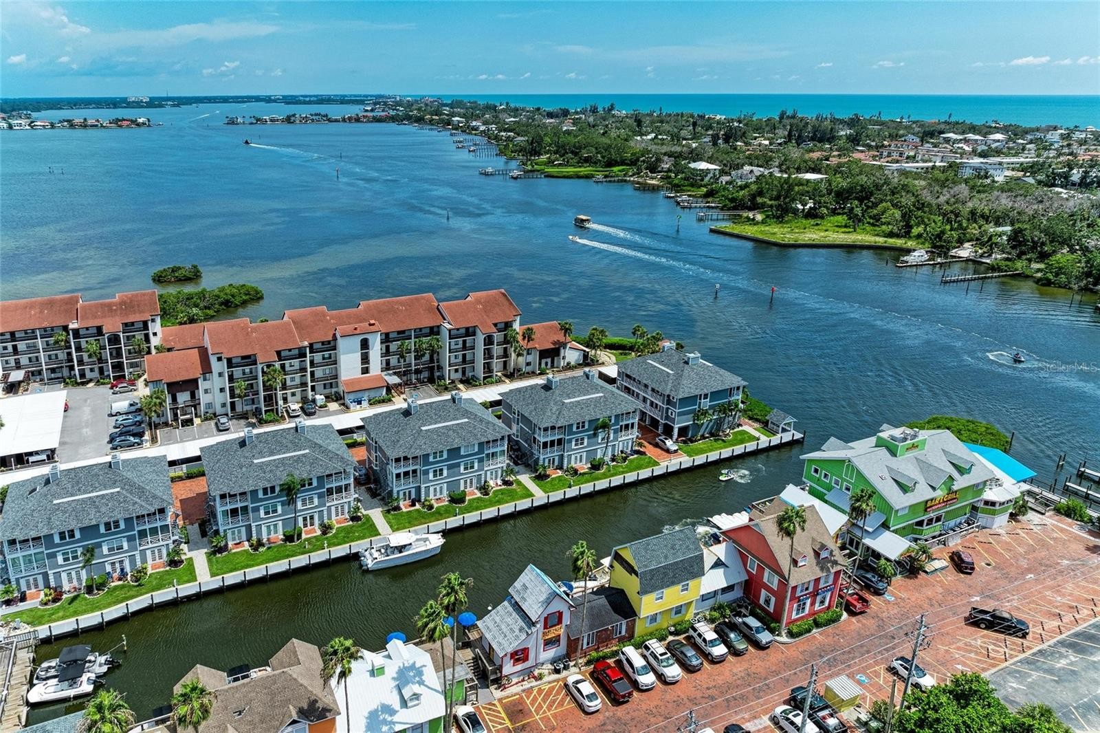 1552 STICKNEY POINT RD #403