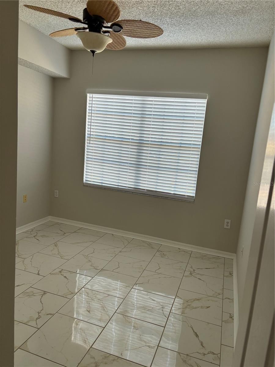 5552 BENTGRASS DR #7-102