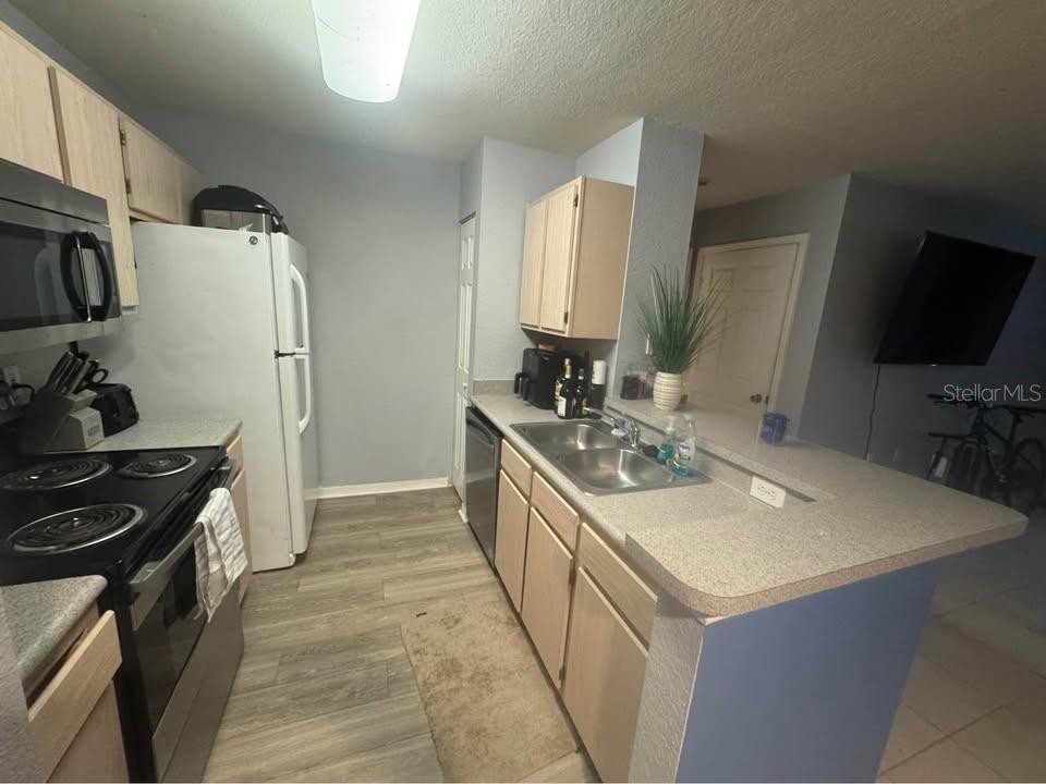 8905 MANOR LOOP #108